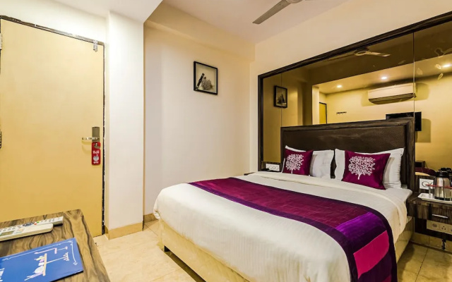 OYO 3323 Hotel Sheetal