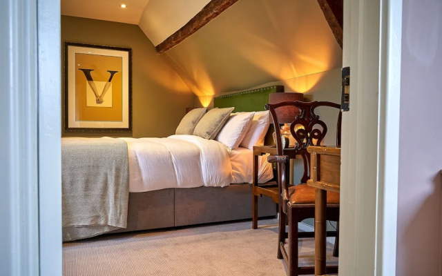 The Horse & Groom Inn