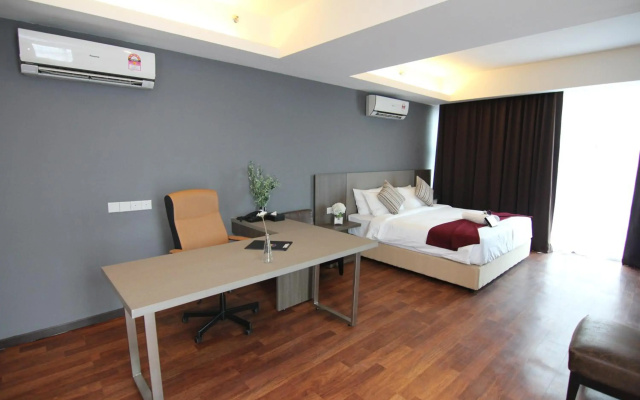 Nexus Regency Suites & Hotel