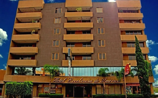 Hotel Excelencia de América