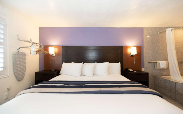 Carmel Hill Lodge
