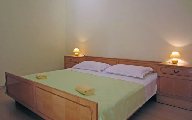Apartments Bareta