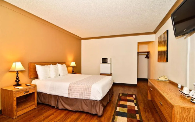 Americas Best Value Inn St. Helen
