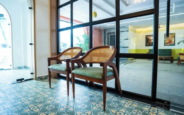 Hotel Indiana Hitech City