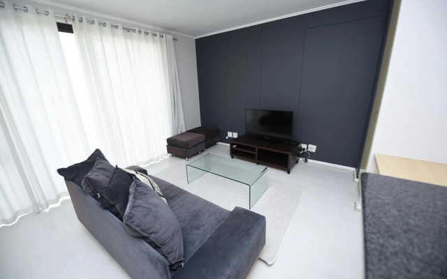 The Island Club Apartment