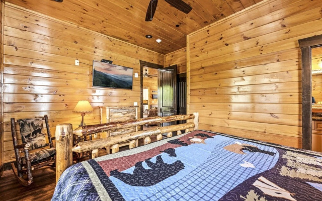 The Majestic Pine Retreat 13 Bedroom Home by Redawning