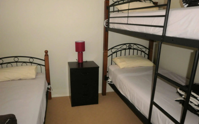 Kickback Cottages