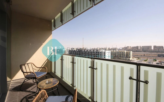 Relaxing Condo in Al Raha Beach