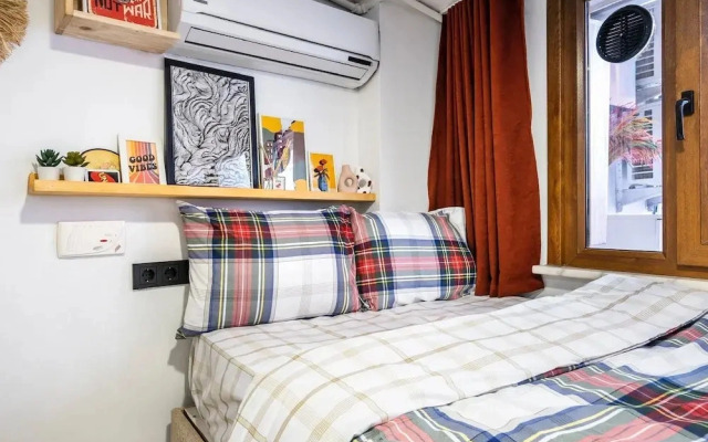 Galata Five Apartment