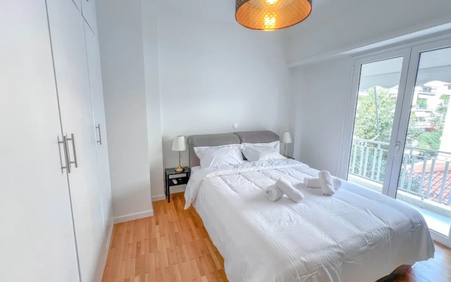 Family Two Bedroom Apartment Benaki