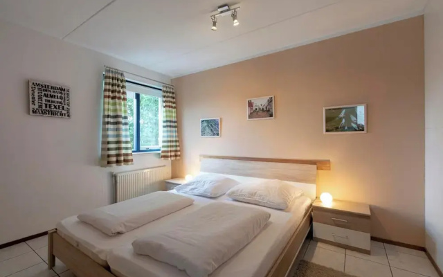 Villa in Julianadorp Near Sandy Beach