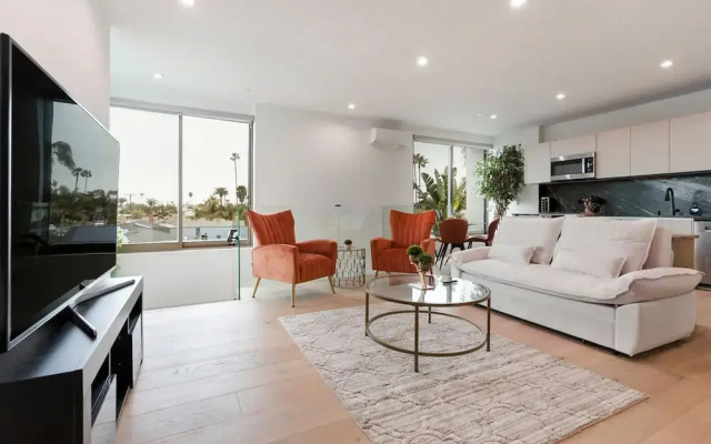 Ocean View Luxury Living
