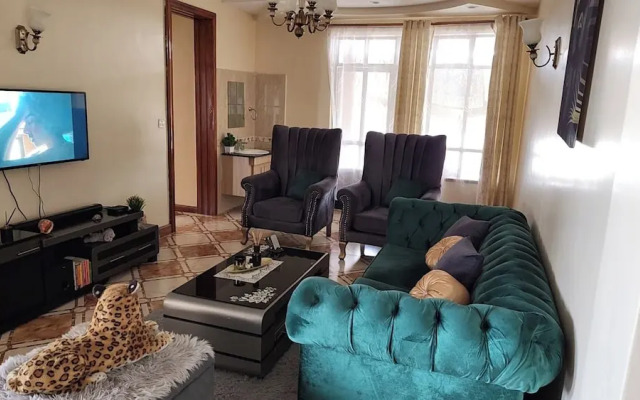 Spacious 2br, 3BA Great Location