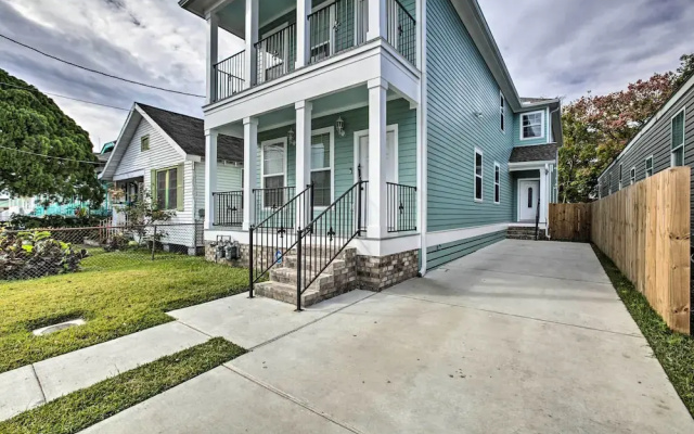 6 Mi to French Quarter: Modern New Orleans Gem