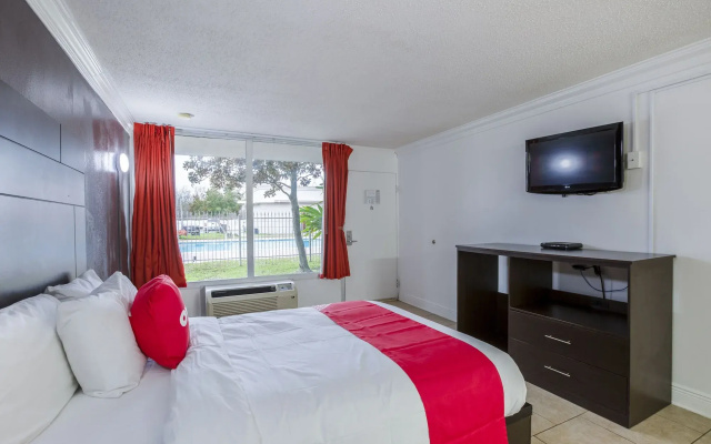 Calloway Inn & Suites