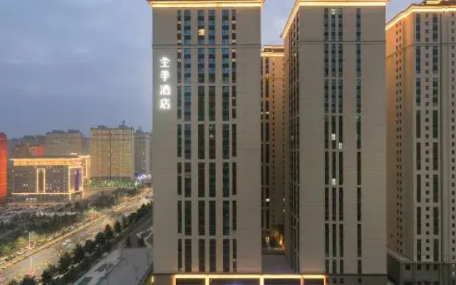 JI Hotel (Qingyang Huifeng Shang Yuan)