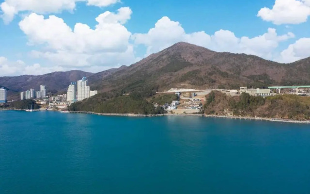 Geoje VIP Pension