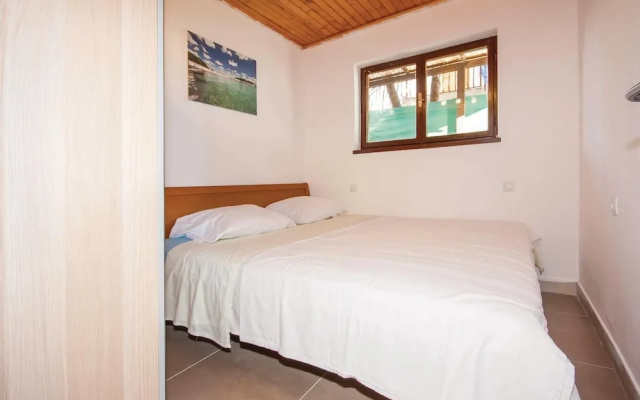 Nice Home in Jadrija With Wifi and 2 Bedrooms