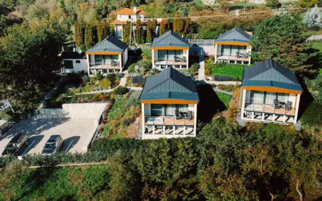 Cserszegi Kockak (Adults Only)