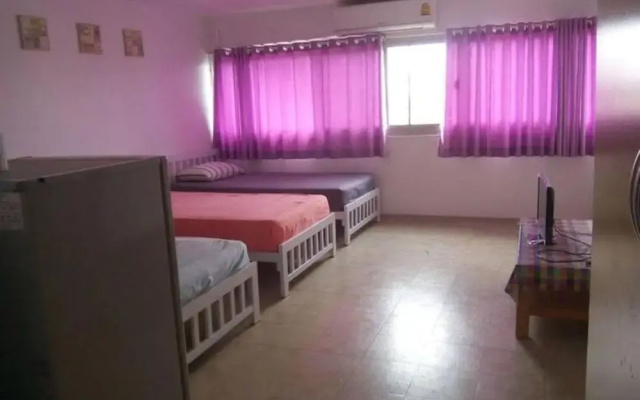 Room-thailand Taxi&apartment Hostel