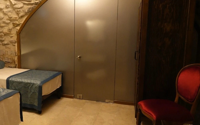 Fairouz Otel
