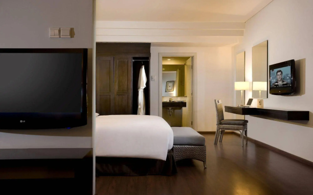 Hakaya Plaza Hotel