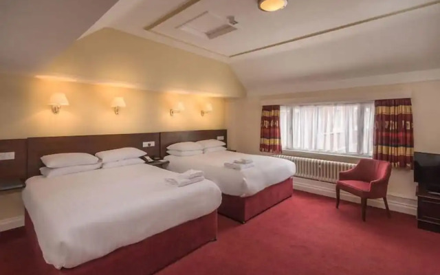 Crewe Arms Hotel