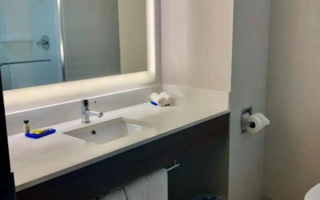 Holiday Inn Express Hotel & Suites Clewiston by IHG