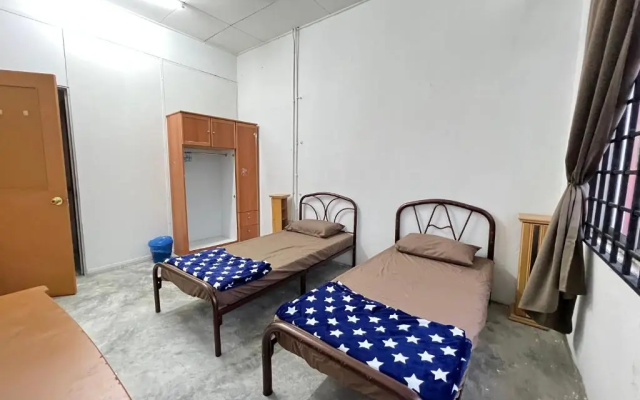 Jiaxin Dormitory Puteri Wangsa