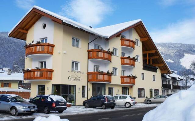 Hotel Klammer Випитено вид на фасад