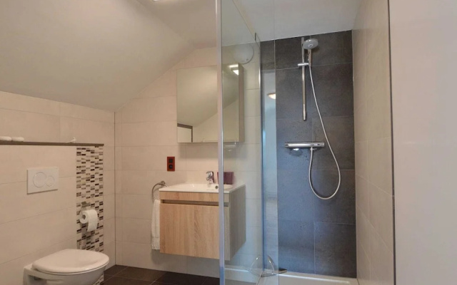 Spacious Apartment in Weywertz with Private Garden