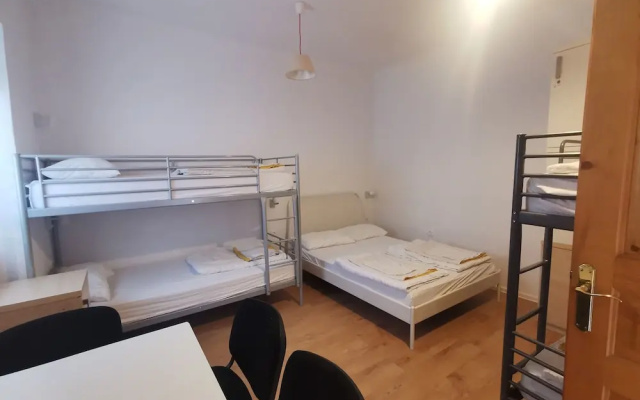Hostel Most