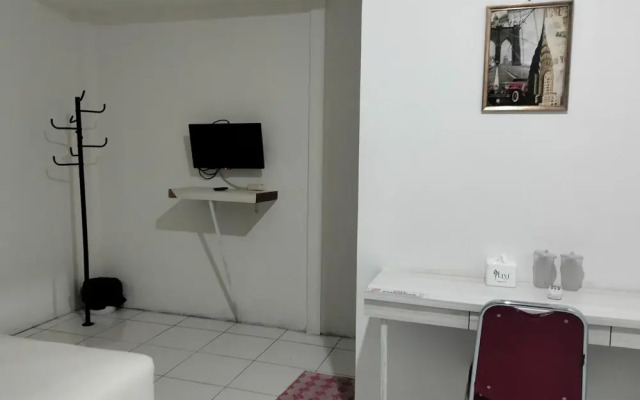 Cozy Home 2 Manado RedPartner