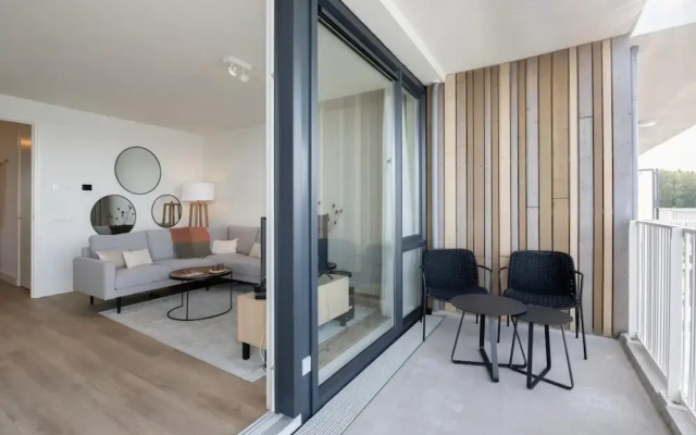 Apartment Veerse Meer With Private Marina