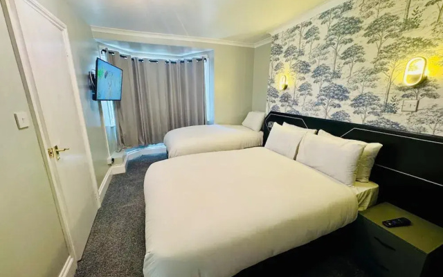 Sachi Hotel