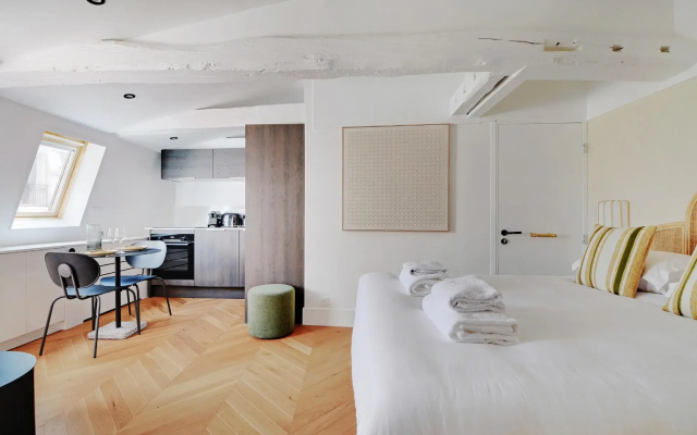 Libere Paris Haussmann