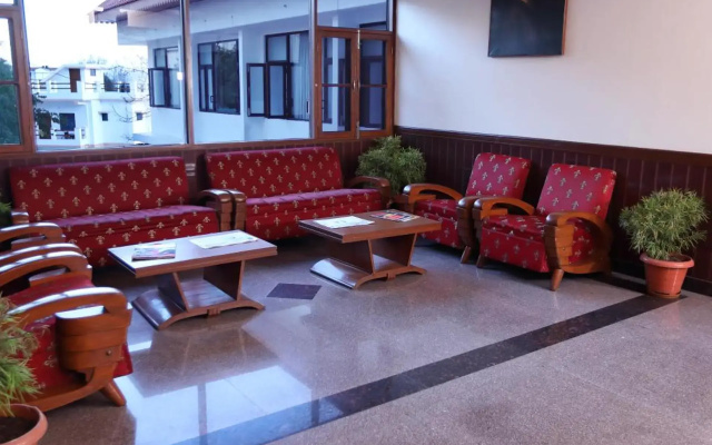 Hotel Vishnu Palace