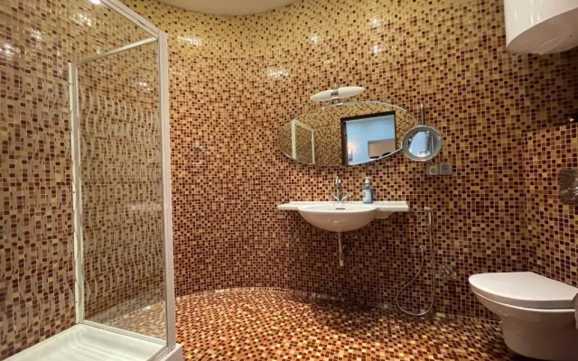 Gloriya Boulevard Apartment