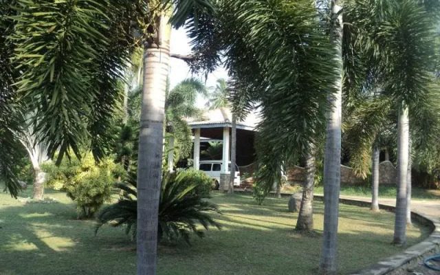 Royal Green Garden Hotel