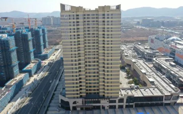 Lavande Hotel (Nanjing Lishui Wuxiang Water Town Wanda Plaza)