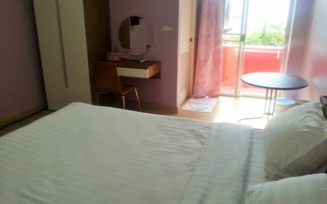 ZEN Rooms Ricco Suvarnabhumi