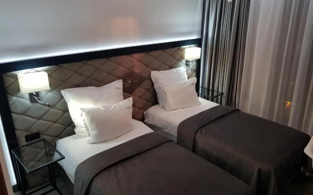 Hotel Fado