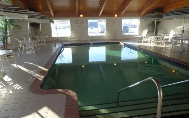 Americinn Of Madison