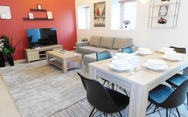 Luton Vacation Homes Continental Tower