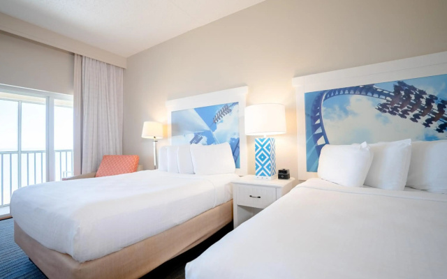Cedar Point's Hotel Breakers