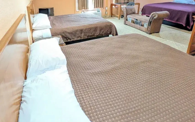 Super Motel