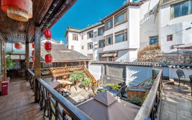 Lijiang Fengxiang Yunxi Inn