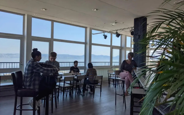 Côté Lac Hostel