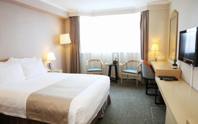 Jinglun Hotel