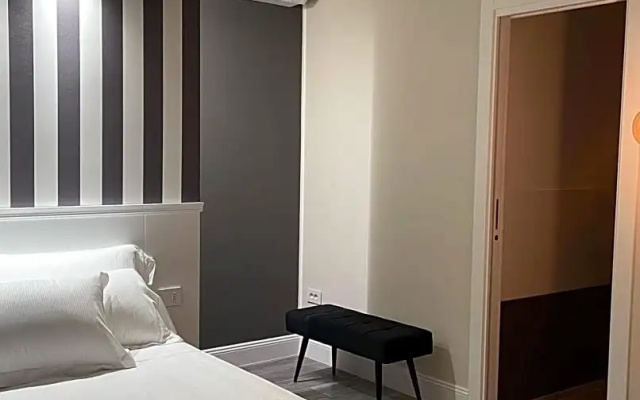 18 Dante Luxury Suites